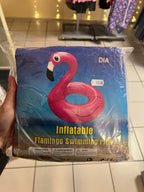Kohe olemas! Flamingo täispuhutav rõngas