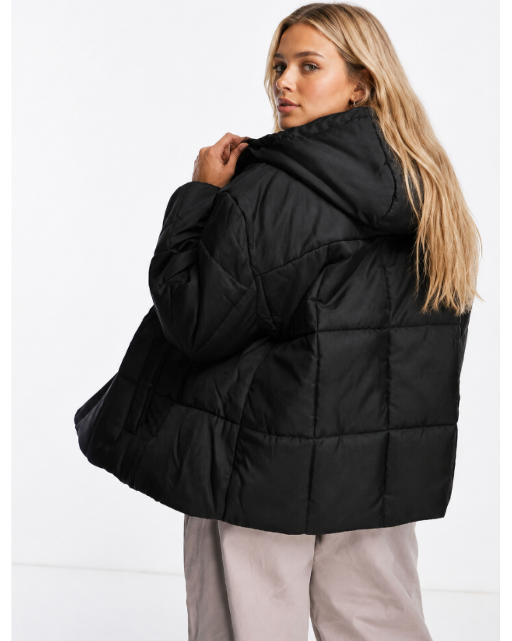 Tepitud jope firmalt Nike