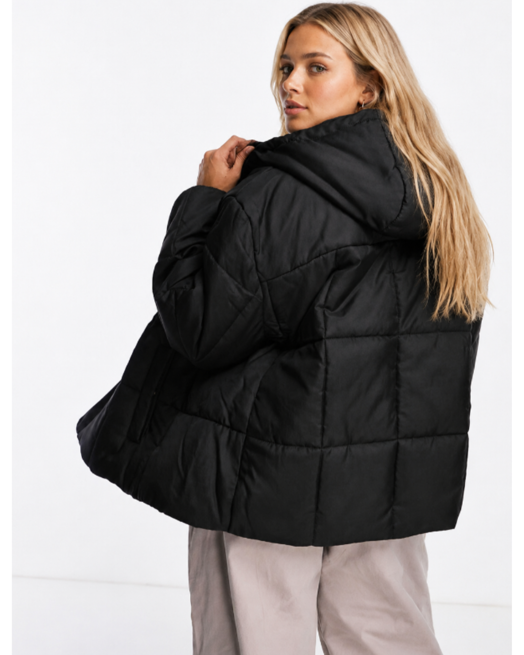 Tepitud jope firmalt Nike