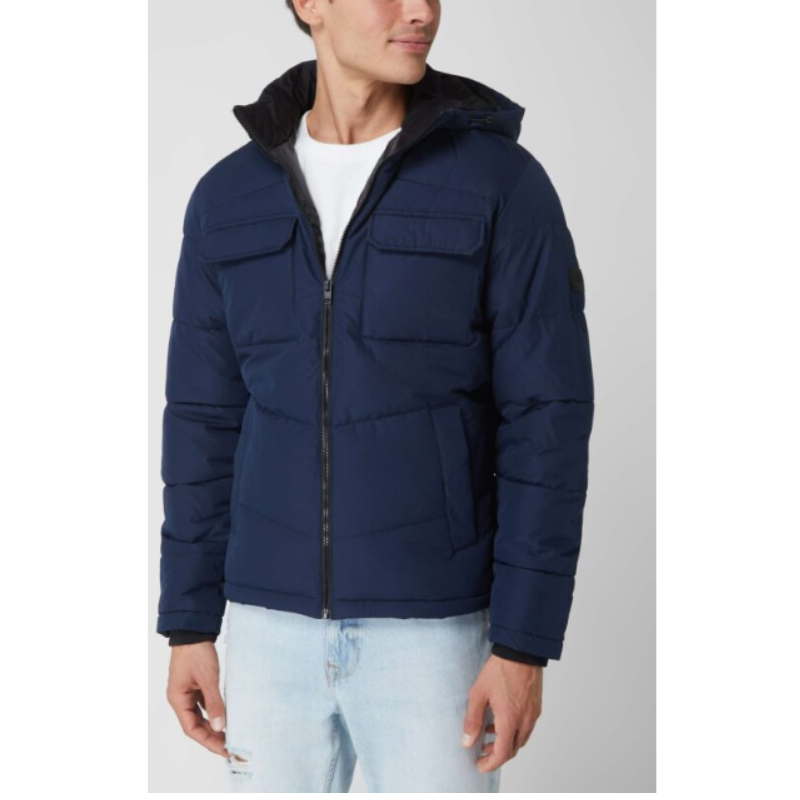 Soe tepitud jope firmalt Jack & Jones