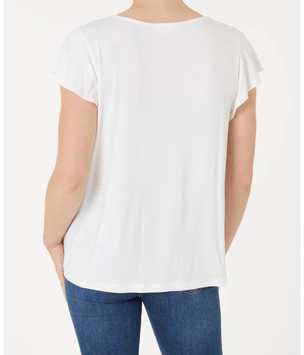 Pitskaelusega t-särk